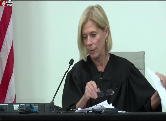 Video :Victim's mother attacks suspect after charges against him were dropped